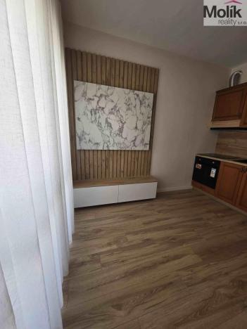 Prodej bytu 1+kk, Drač, 36 m2