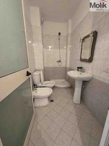 Prodej bytu 1+kk, Drač, 36 m2