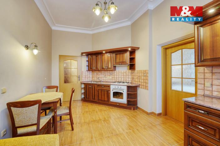 Prodej bytu 1+1, Karlovy Vary, Svahová, 50 m2