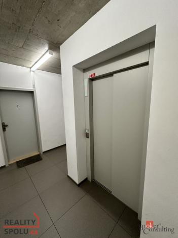 Pronájem bytu 2+kk, Plzeň - Severní Předměstí, Na Chmelnicích, 62 m2
