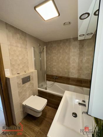 Pronájem bytu 2+kk, Plzeň - Severní Předměstí, Na Chmelnicích, 62 m2