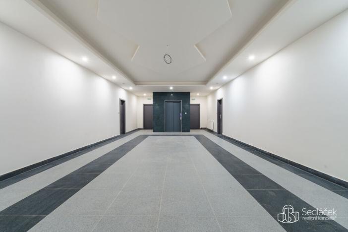 Pronájem bytu 4+1, Sokolov, Boženy Němcové, 108 m2