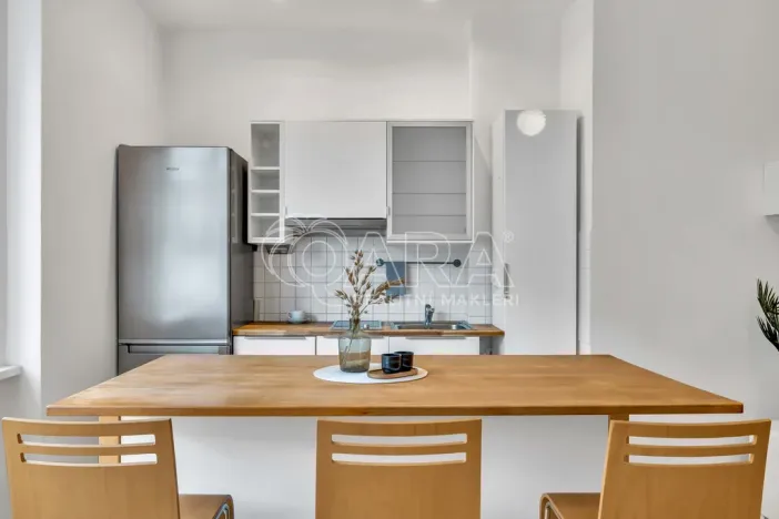 Pronájem bytu 2+kk, Praha, 60 m2