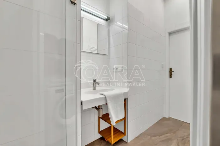 Pronájem bytu 2+kk, Praha, 60 m2