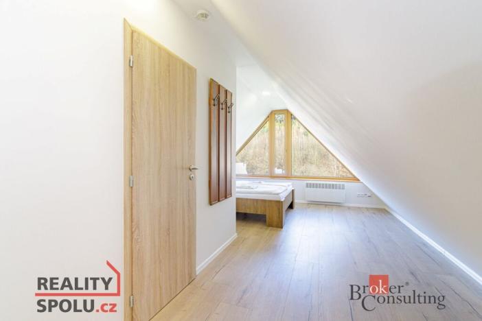 Prodej ubytování, Horní Lhota, 770 m2
