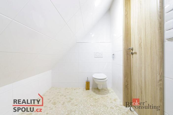 Prodej ubytování, Horní Lhota, 770 m2