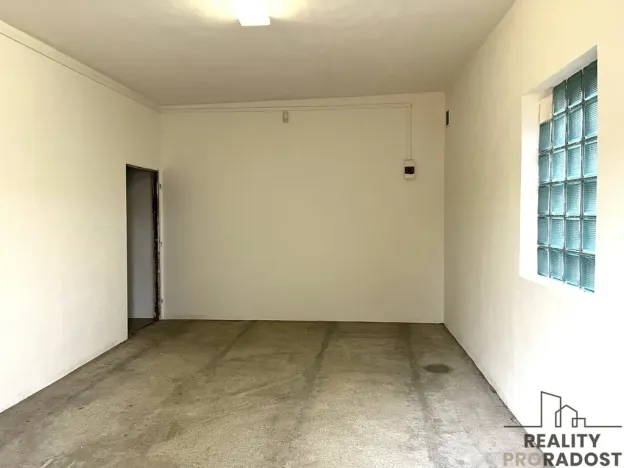 Pronájem skladu, Třinec - Lyžbice, 90 m2