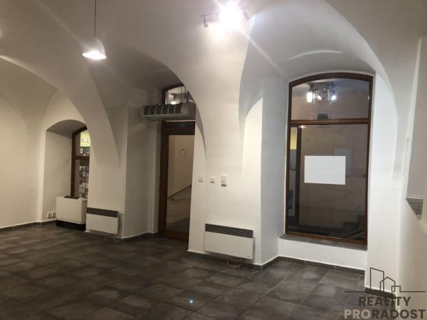Pronájem obchodního prostoru, Olomouc, Ostružnická, 38 m2