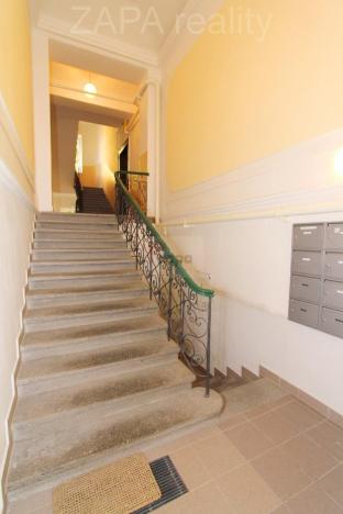 Pronájem bytu 2+1, Praha - Smíchov, Na Celné, 71 m2