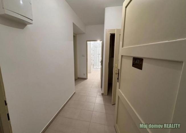 Pronájem bytu 2+kk, Praha - Vršovice, Bulharská, 43 m2