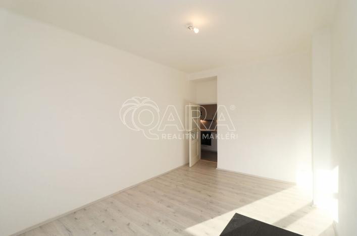 Pronájem bytu 3+1, Praha - Holešovice, Jateční, 81 m2