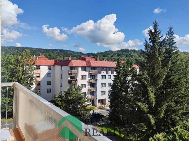 Pronájem bytu 1+1, Mariánské Lázně - Úšovice, Školní nám., 35 m2