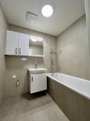 Pronájem bytu 2+kk, Opava - Předměstí, Císařského pluku, 56 m2