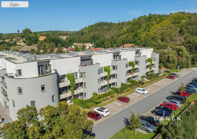 Prodej bytu 3+kk, Oslavany, náměstí 13. prosince, 76 m2