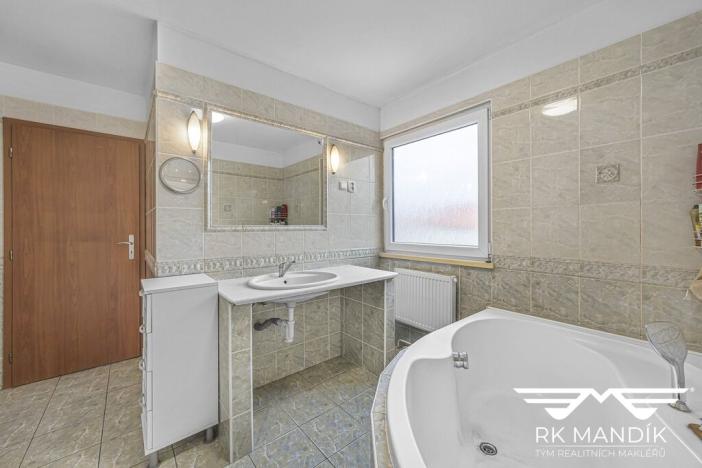 Prodej rodinného domu, Nová Ves, 212 m2