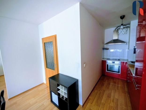 Pronájem bytu 1+kk, Praha - Holešovice, Osadní, 77 m2