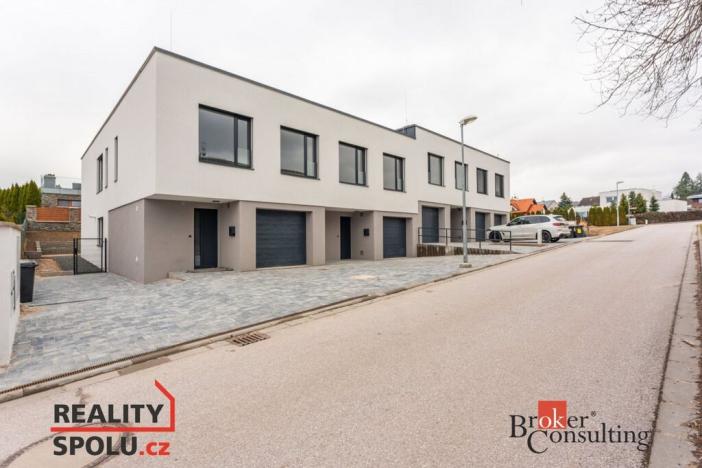 Pronájem bytu 3+kk, Hradec Králové - Nový Hradec Králové, Buková, 104 m2