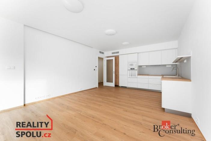 Pronájem bytu 3+kk, Hradec Králové - Nový Hradec Králové, Buková, 104 m2