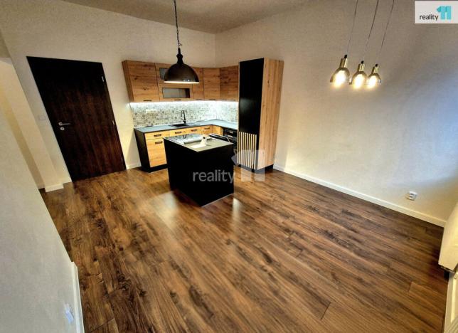 Prodej bytu 3+1, Aš, Údolní, 97 m2