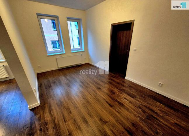 Prodej bytu 3+1, Aš, Údolní, 97 m2