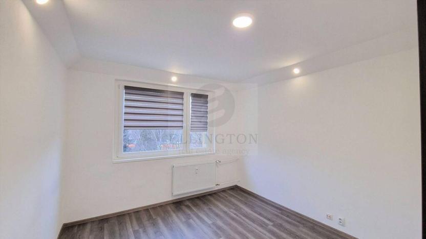 Pronájem bytu 2+1, Karlovy Vary, Charkovská, 51 m2