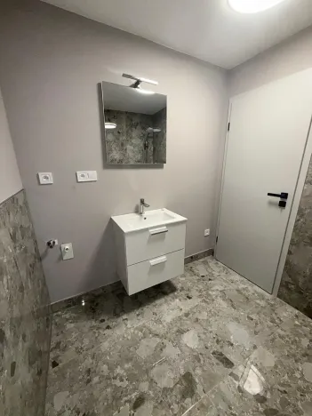 Pronájem bytu 1+kk, České Budějovice, Štítného, 44 m2