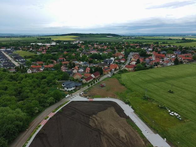 Prodej pozemku, Úžice, 600 m2