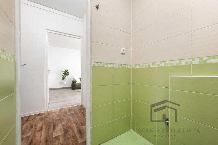 Pronájem bytu 1+1, Praha - Záběhlice, Jabloňová, 33 m2