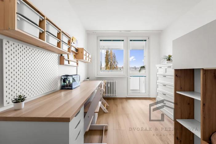 Prodej bytu 3+kk, Praha - Horní Měcholupy, Janovská, 63 m2