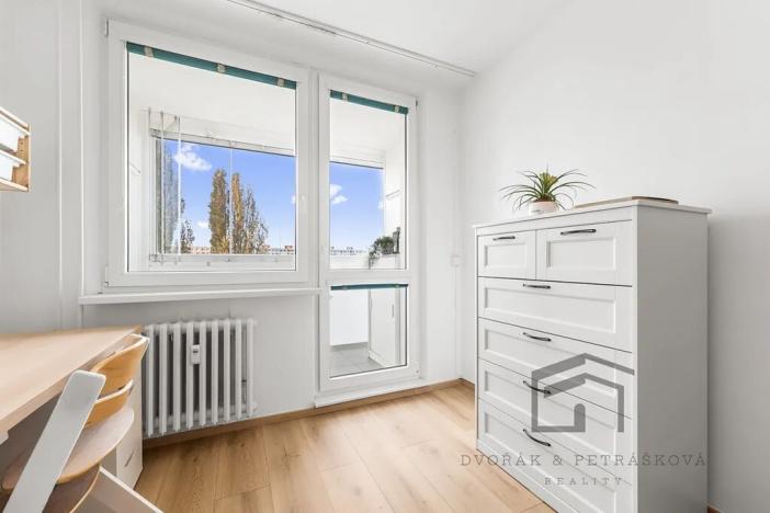 Prodej bytu 3+kk, Praha - Horní Měcholupy, Janovská, 63 m2