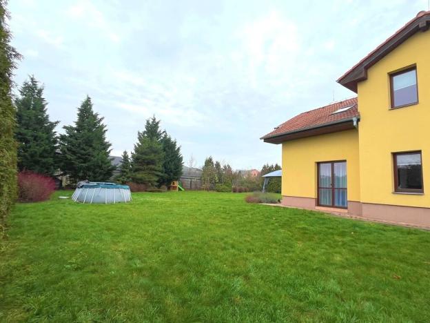 Pronájem rodinného domu, Trnová, 198 m2