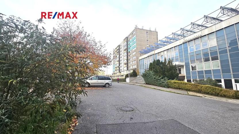 Pronájem bytu 2+kk, Praha - Řepy, Makovského, 40 m2