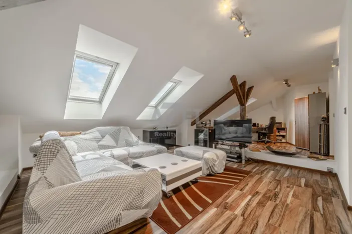 Prodej bytu 2+1, Ostrava - Vítkovice, Sovova, 86 m2