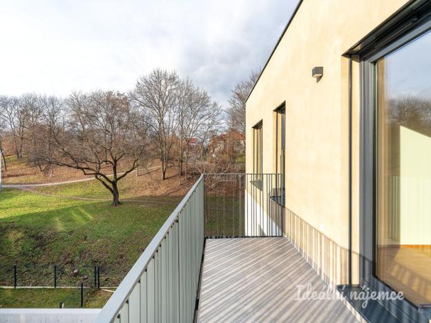 Pronájem bytu 2+kk, Praha - Žižkov, Dagmar Burešové, 63 m2