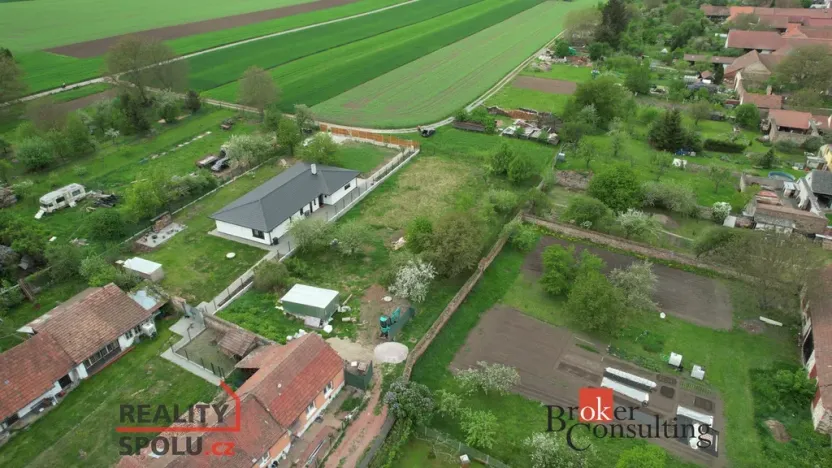 Prodej pozemku pro bydlení, Malhostovice, 1163 m2