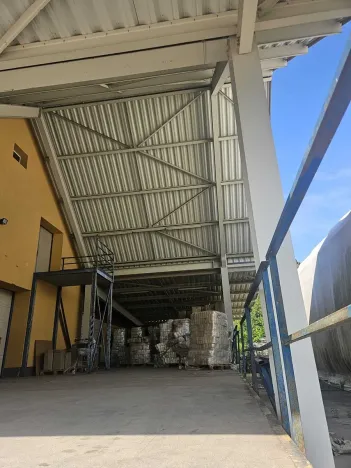 Prodej výrobních prostor, Studnice, 3543 m2