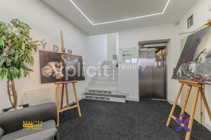 Prodej obchodního prostoru, Uherské Hradiště, Otakarova, 630 m2