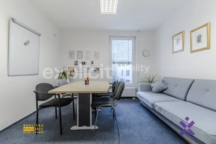 Prodej obchodního prostoru, Uherské Hradiště, Otakarova, 630 m2