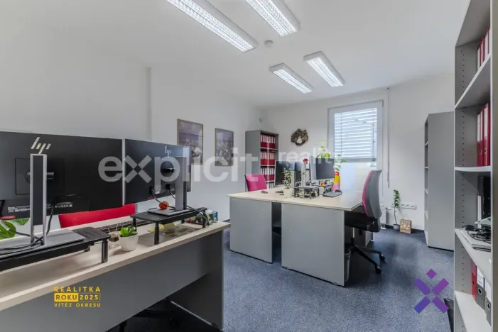 Prodej obchodního prostoru, Uherské Hradiště, Otakarova, 630 m2