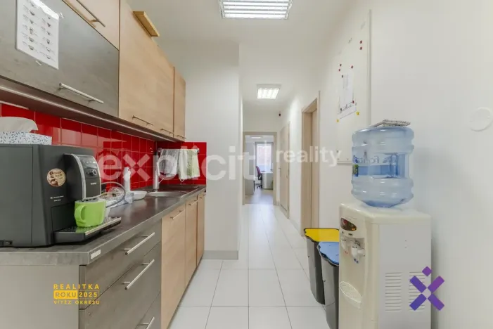 Prodej obchodního prostoru, Uherské Hradiště, Otakarova, 630 m2