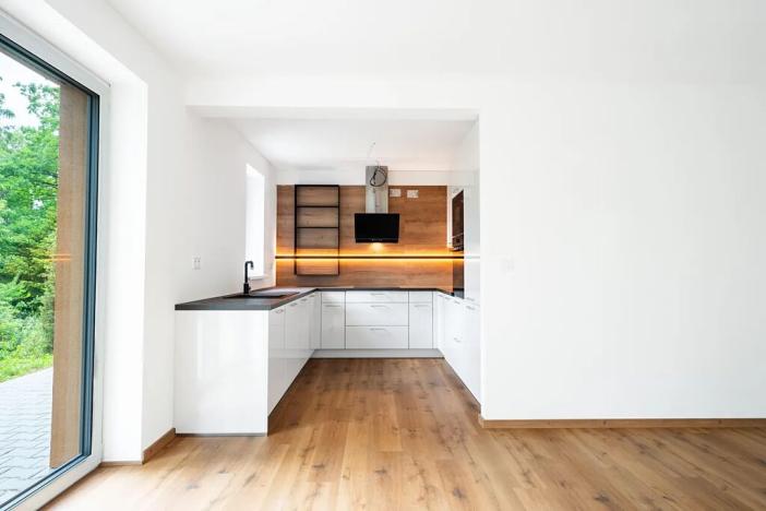 Pronájem rodinného domu, Kamenice, 183 m2