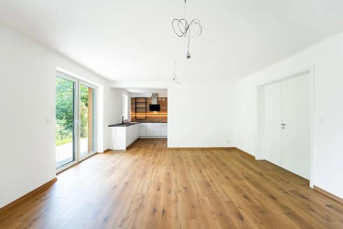 Pronájem rodinného domu, Kamenice, 183 m2