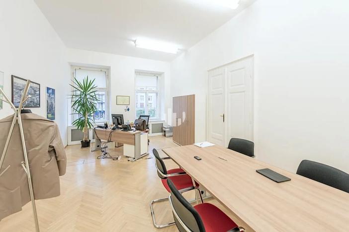 Pronájem kanceláře, Praha - Nové Město, Václavské náměstí, 1300 m2