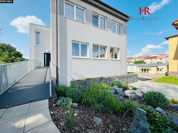 Pronájem bytu 3+kk, Benešov, Tyršova, 65 m2