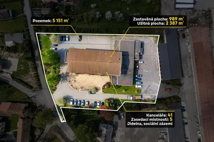 Prodej kanceláře, Třinec, 2388 m2