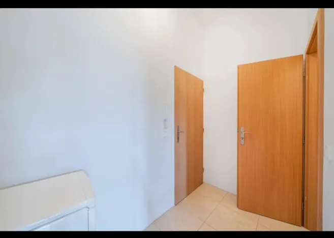 Pronájem bytu 2+kk, Praha - Žižkov, Husinecká, 48 m2