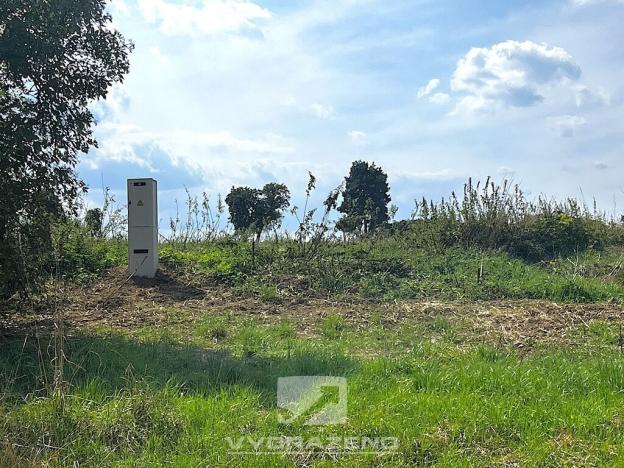 Prodej zahrady, Černíkovice, 2281 m2