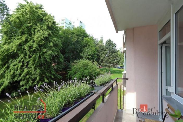 Pronájem bytu 2+1, Liberec - Liberec III-Jeřáb, Matoušova, 65 m2