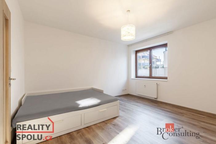 Pronájem bytu 3+kk, Holubice, 73 m2