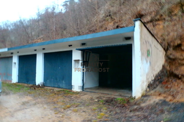 Pronájem garáže, Znojmo, Hradišťská, 16 m2